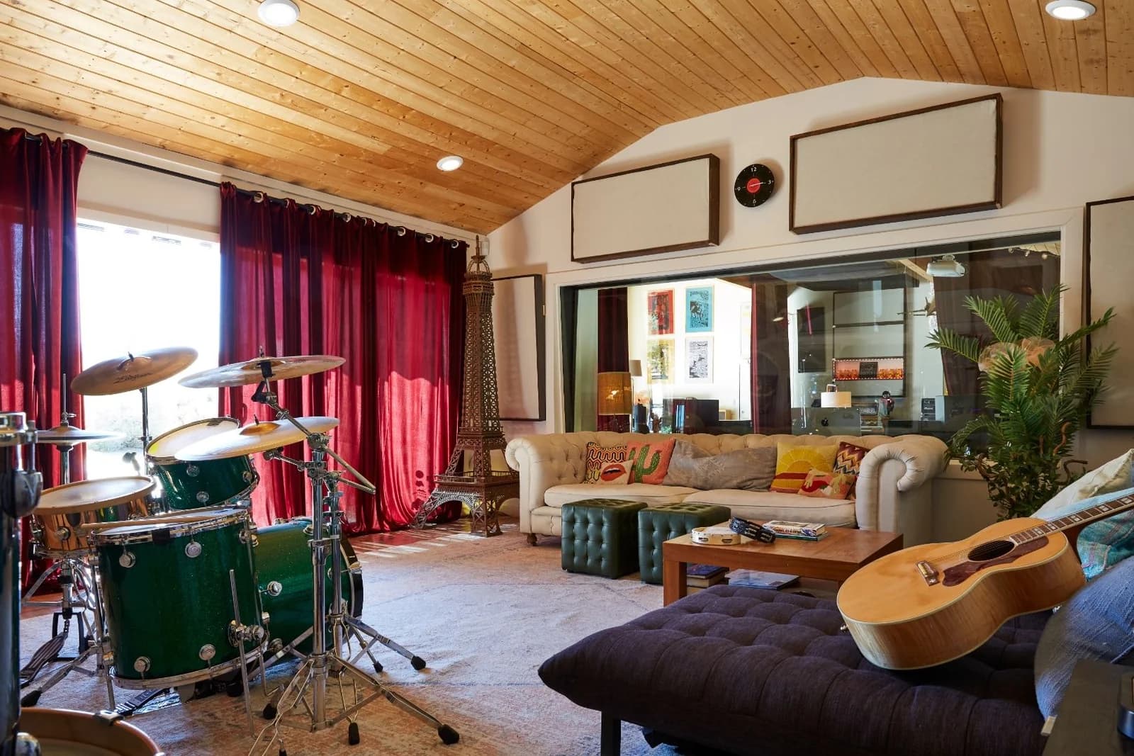 ESCAPE Studios