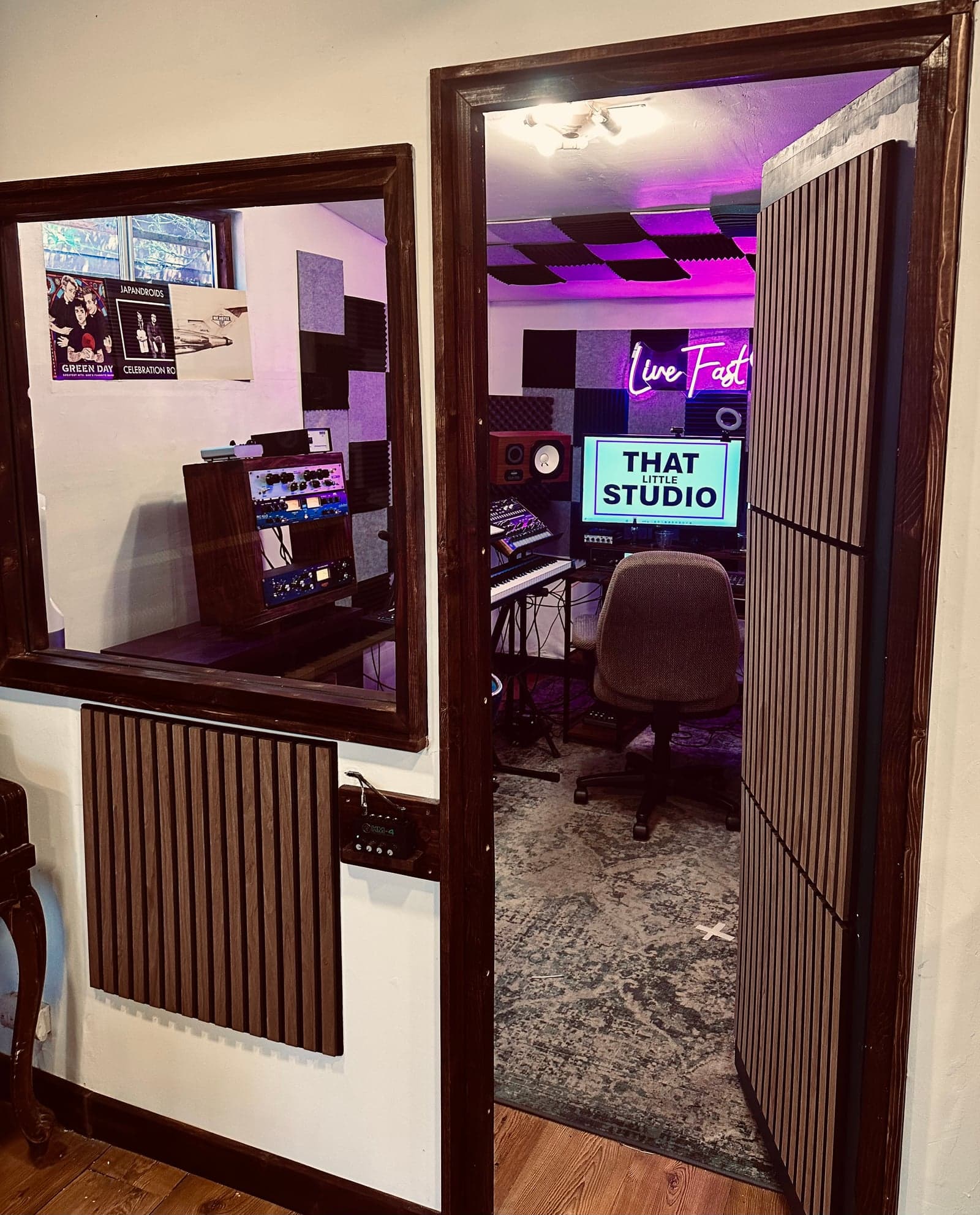 That Little Studio - Main view