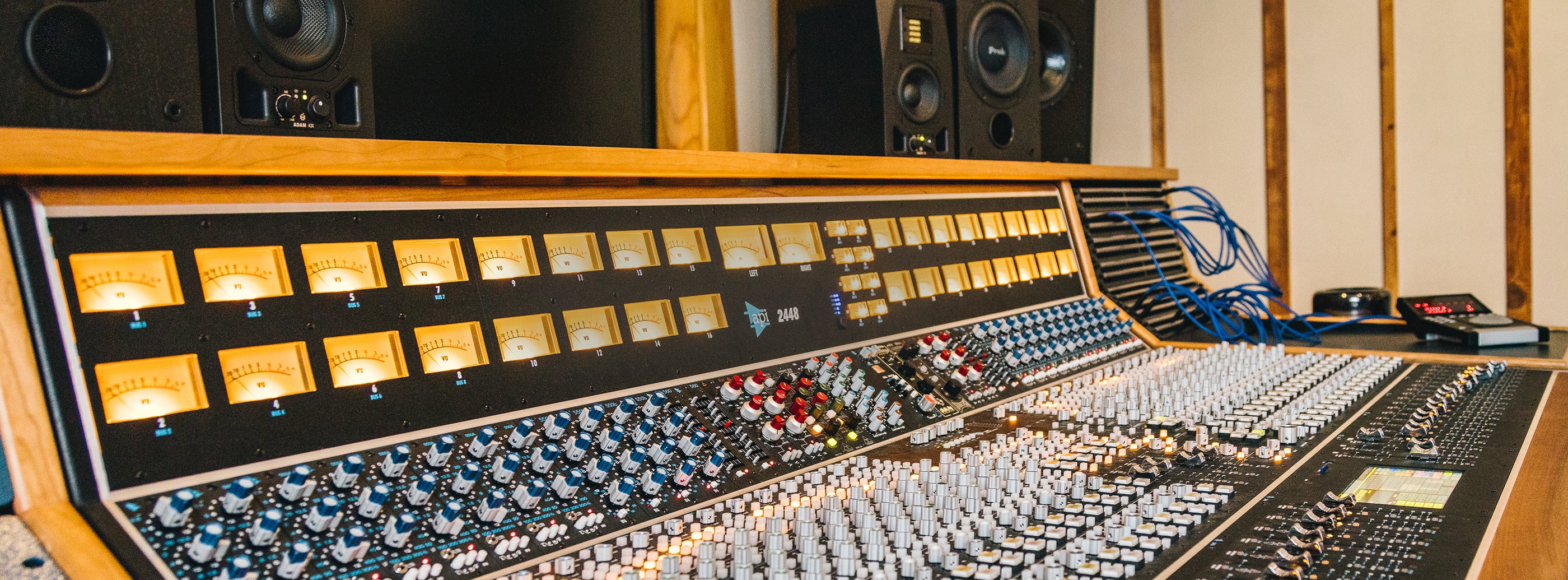 Gold-Diggers Sound thumbnail 4